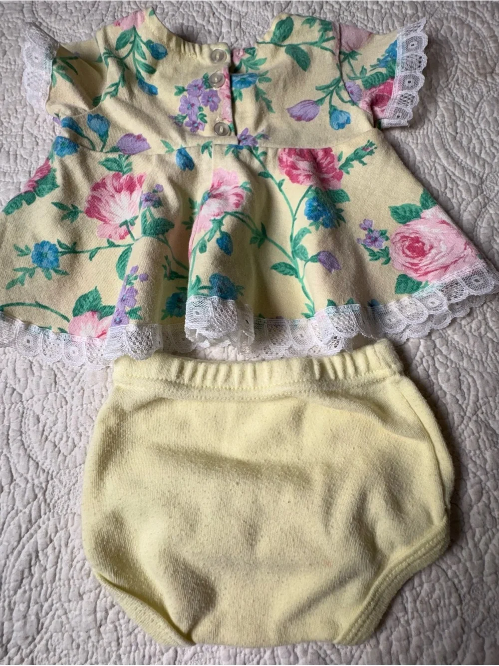 Vintage Kids Floral Short-Sleeve Dress and Bloomers Set - Yellow